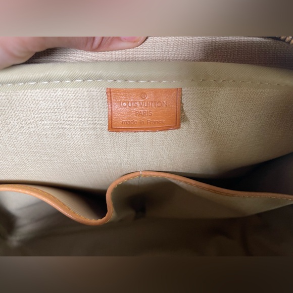 LOUIS VUITTON MONOGRAM DEAUVILLE BAG - Picture 11 of 15